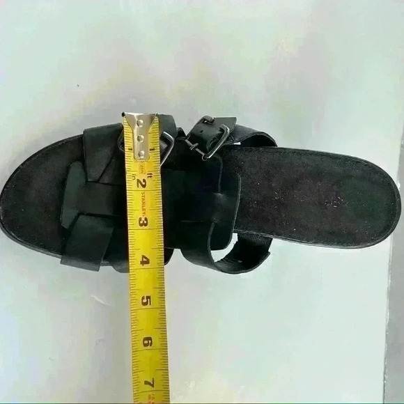 AEROSOLES  BLACK LEATHER BUCKLE SANDALS SLIP ON SIZE 9 - Picture 5 of 11